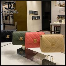 【高級感溢れる】CHANEL ミニ フラップ バッグ