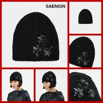 大人気★SAENGIN STUDIOS★FLOWER PATCH BEANIE - 黒色