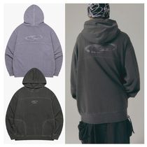 LMC PIGMENT DYED OVAL GLOBE HOODIE SA223