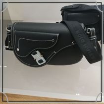 Dior 新作 メッセンジャーバッグ お洒落 レザー ブラック SADDLE