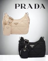 プラダ（PRADA)パッド入りRe-Nylonショルダーバッグ