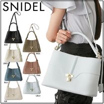 すぐ届く 上品【SNIDEL】パッドロック ハンドバッグ