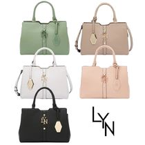 LYN ２WAY ジッパー　ハンドバッグ　ロゴ　シンプル　大人