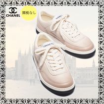 《国内発送、関税なし》CHANEL 24K スニーカー CCロゴ