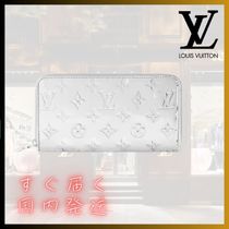 【目を惹く大胆メタリック】Louis Vuitton ジッピーウォレット