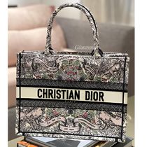 大人上品スタイル♪【Dior】《Dior Book Tote》ミディアムバッグ