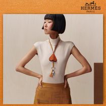 《首から下げても可愛い♪》HERMES ハートベル レザーキーケース