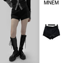 【mnem】Heart Suede Shorts