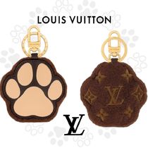 直営品《LOUIS VUITTON》キーホルダー LV パウ