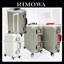 すぐ届く☆国内発【RIMOWA】エッセンシャル スリーブ コンパクト