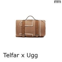 【Telfar】UGG x TELFAR ロゴ　ブランケット