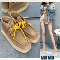 ワントーンロゴ《Miu MIu》デラヴェスエードアンクルブーツ