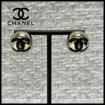 【シンプルで可愛い♪】 CHANEL　ピアス