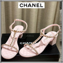 《ゴールドのラインが美しい♪ハート》CHANELサンダル