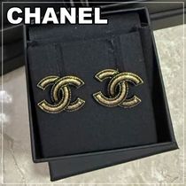 CHANEL 24K 《シンプルでクール♪》メタルピアス GD