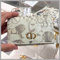 【エレガントなデザイン♡】Dior ウォレット