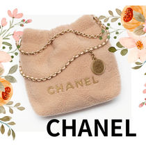 《秋冬コレクション》CHANEL 22 ミニ ハンドバッグ