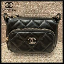 《シックなデザイン♪》 CHANEL チェーン クラッチ