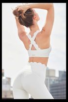 日本未販売■WISKII Cross Back Sports Bra 国内発送■関税込み