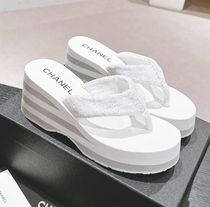 足長効果が嬉しい 履きやすい シンプル ボーダーCHANEL サンダル