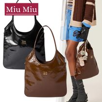 国内直営【MIU MIU】IVY ナプラックパテントレザー バッグ