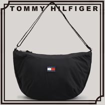 【すぐ届く】TOMMY JEANS ハーフムーンバッグ 直営買付 送料込み