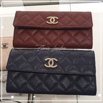 お札もきれいに収納可 大人気限定ロゴ【CHANEL】長財布 キャビア