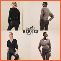 【様々な場面で】HERMES 長袖プルオーバー《Hリフト》 カシミア