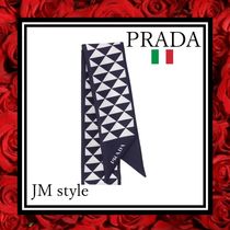 直営店◎PRADA◎プリント シルクツイル スカーフ