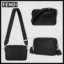 ☆送料関税込☆FENDI ロゴ カメラケース ショルダーバッグ☆