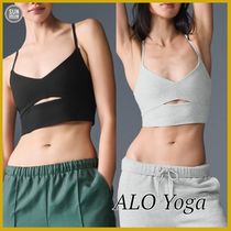 "ALO Yoga" アロソフト ハイライト ブラ