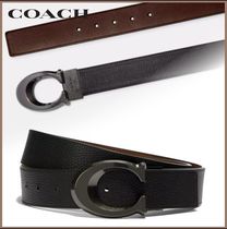 どんなシーンにも COACH シグネチャー リバーシブルベルト 38MM