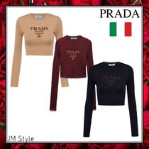 直営店●PRADA●ロゴ入りクロップドシルクセーター