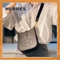 【どんなスタイルにも合わせやすい◎】HERMES エヴリン