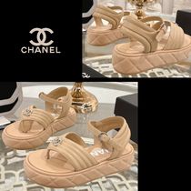 お洒落ヌードカラー♪【 CHANEL 】シャネル レザー サンダル 25C