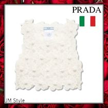 直営店●PRADA●デイジー刺繍入りギピュールトップ