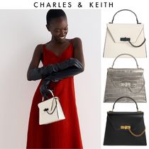 台湾 CHARLES&KEITH Samantha チェーントートバッグ