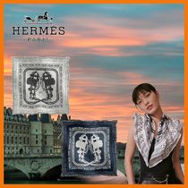 【コーデのアクセントに】HERMES フリンジバンダナスカーフ 70