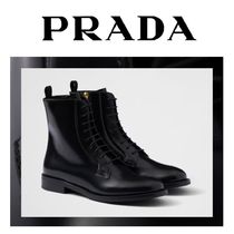 トレンド♪【PRADA】ブラッシュドレザー アンクルブーツ