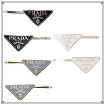 すぐ届く♪PRADA*メタルヘアピンアイコントライアングルロゴ♪