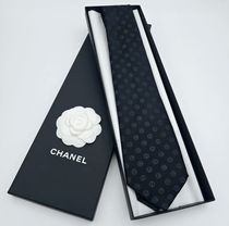 CHANEL メンズ BLACK CC ロゴ 25C シルク ネクタイ ショッパー付