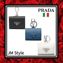 直営店◎PRADA◎サフィアーノレ ザー ヘッドホン ケース