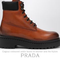 【PRADA】Cognac-coloured ankle boots in leather and Re-Nylon