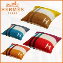 【オシャレ♪】HERMES ダイストラップクッション