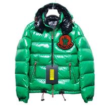 MONCLER　ビッグロゴ　ダウンジャケット　HAGGI モンクレール