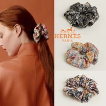 上品な花柄【HERMES】シュシュ　クラウディア・ブルーム