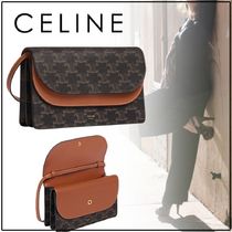 国内買付【CELINE】すぐ届くストラップ付きウォレットトリオンフ