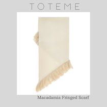 SS25【TOTEME】Macadamia Fringed Scarf Viscose and Acetate