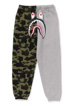 【A BATHING APE】1ST CAMO SHARK SWEAT PANTS　要在庫確認