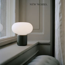 New Works | Karl-Johan Table Lamp Portableフォレストグリーン